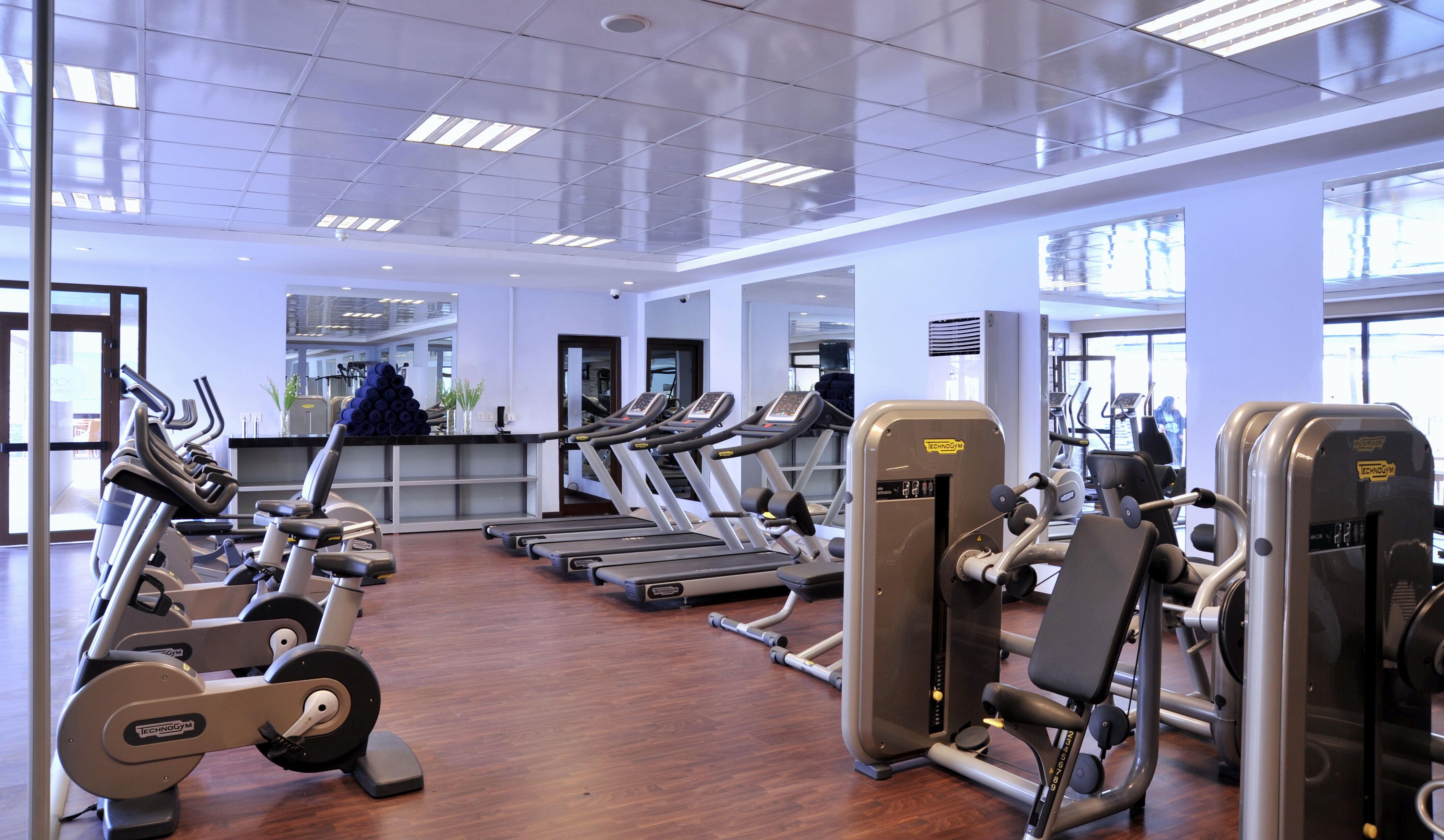 Radisson Blu Hotel Lusaka Exterior foto A gym in a hotel