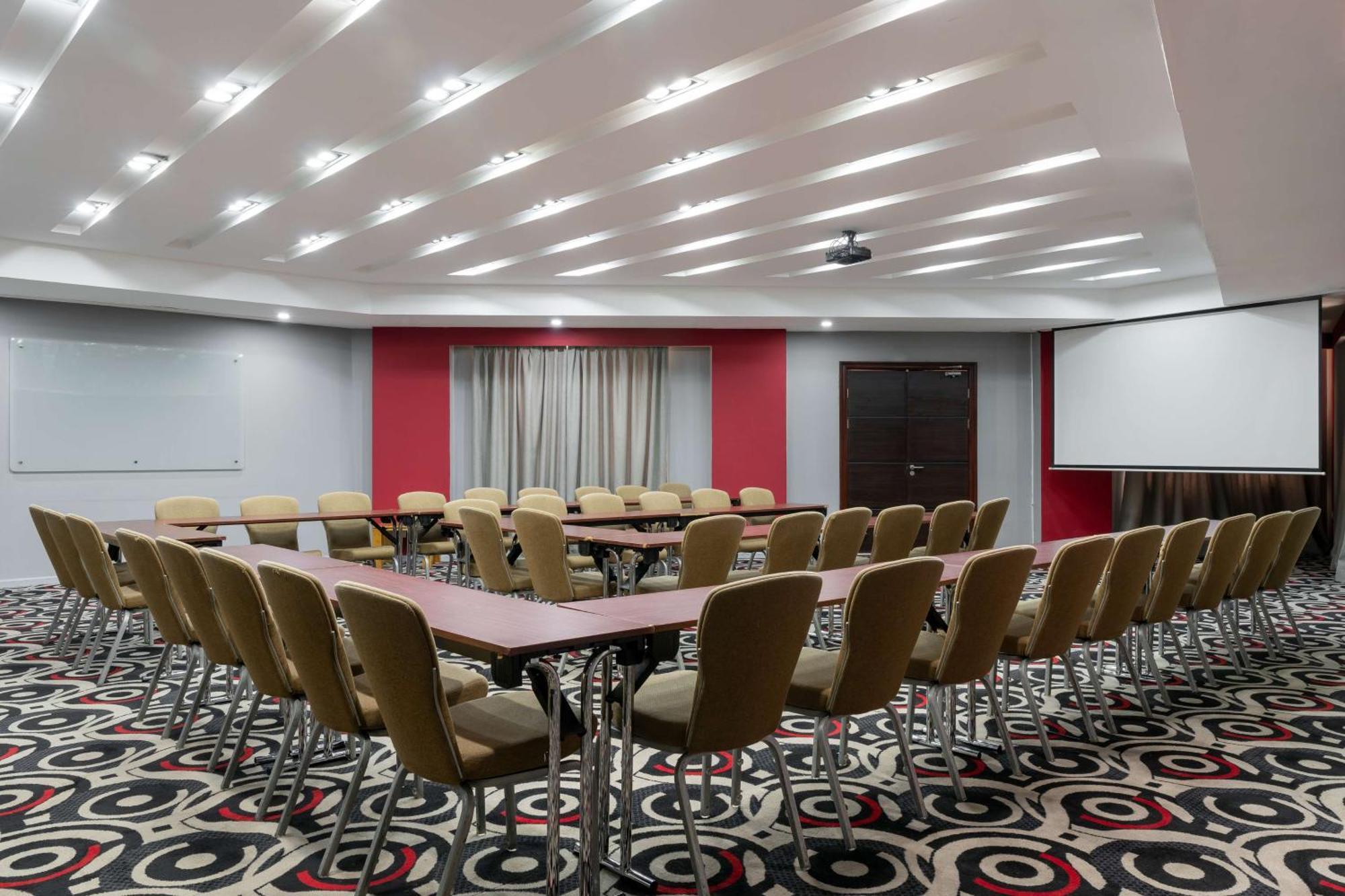Radisson Blu Hotel Lusaka Exterior foto Meeting room